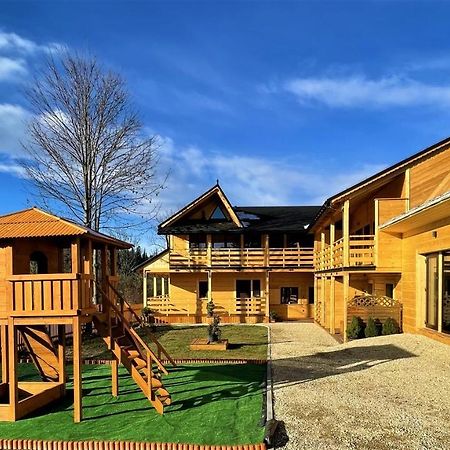 Villa Baranowka - Apartament #8 By Shortstaypoland Ratulow Екстер'єр фото