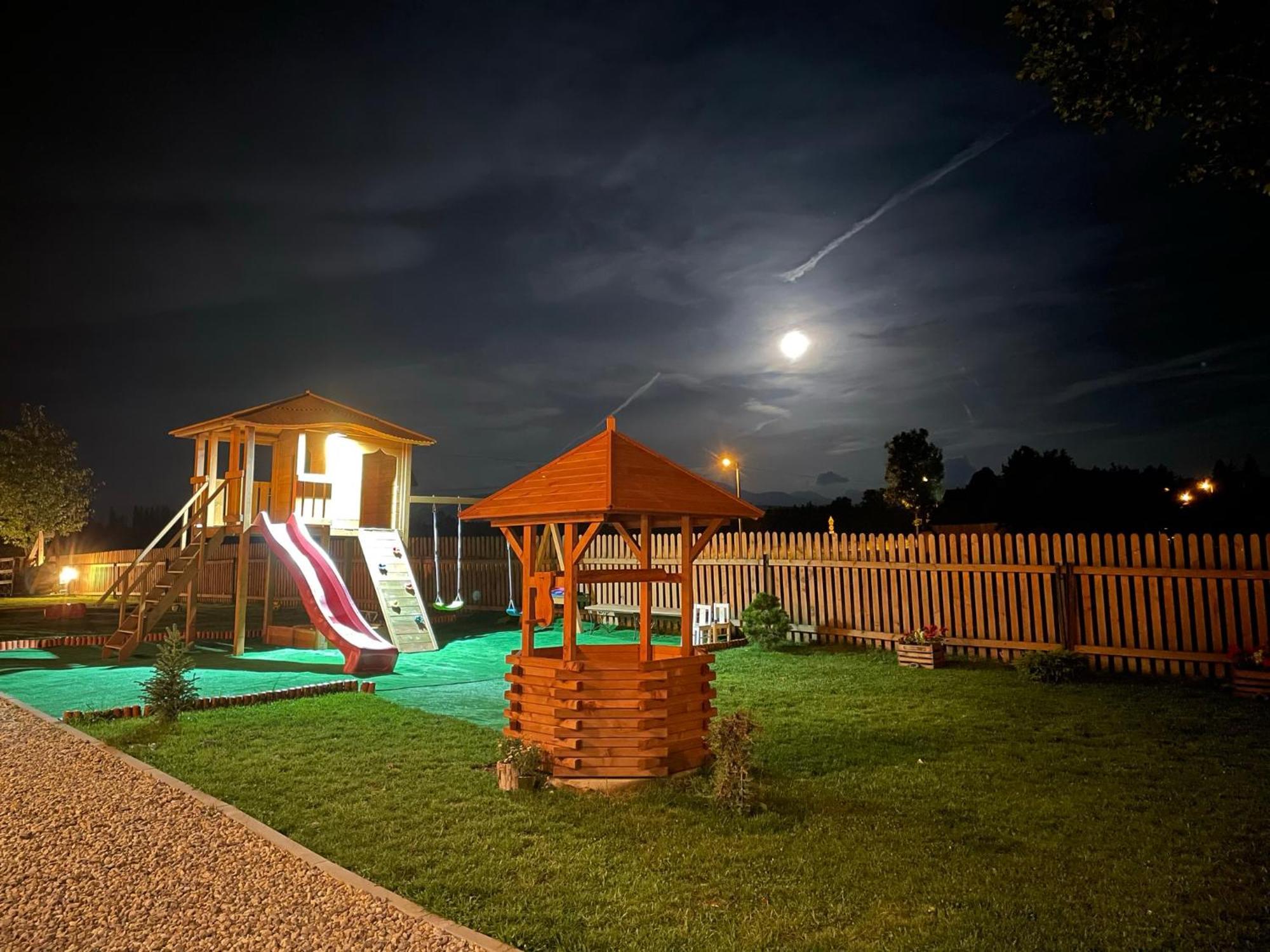 Villa Baranowka - Apartament #8 By Shortstaypoland Ratulow Екстер'єр фото